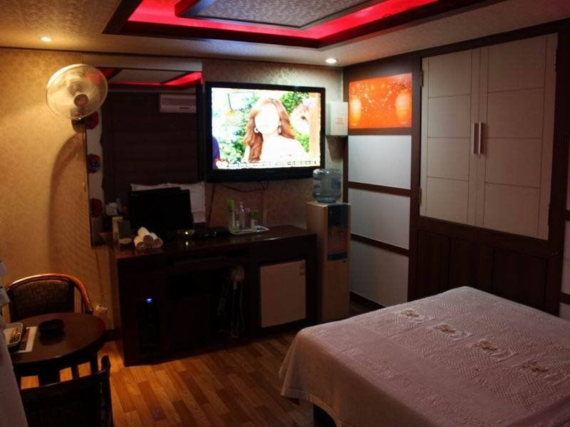 Picasso Motel Jongno Сеул Екстер'єр фото