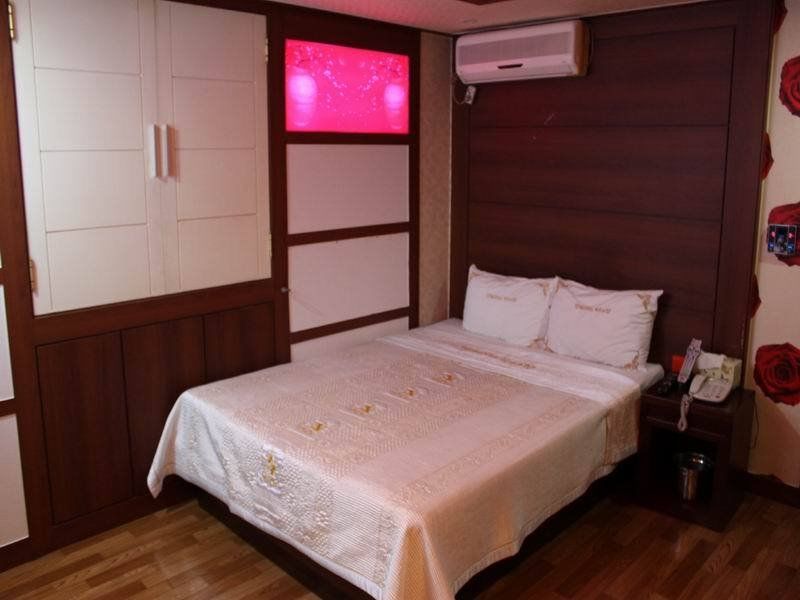 Picasso Motel Jongno Сеул Екстер'єр фото